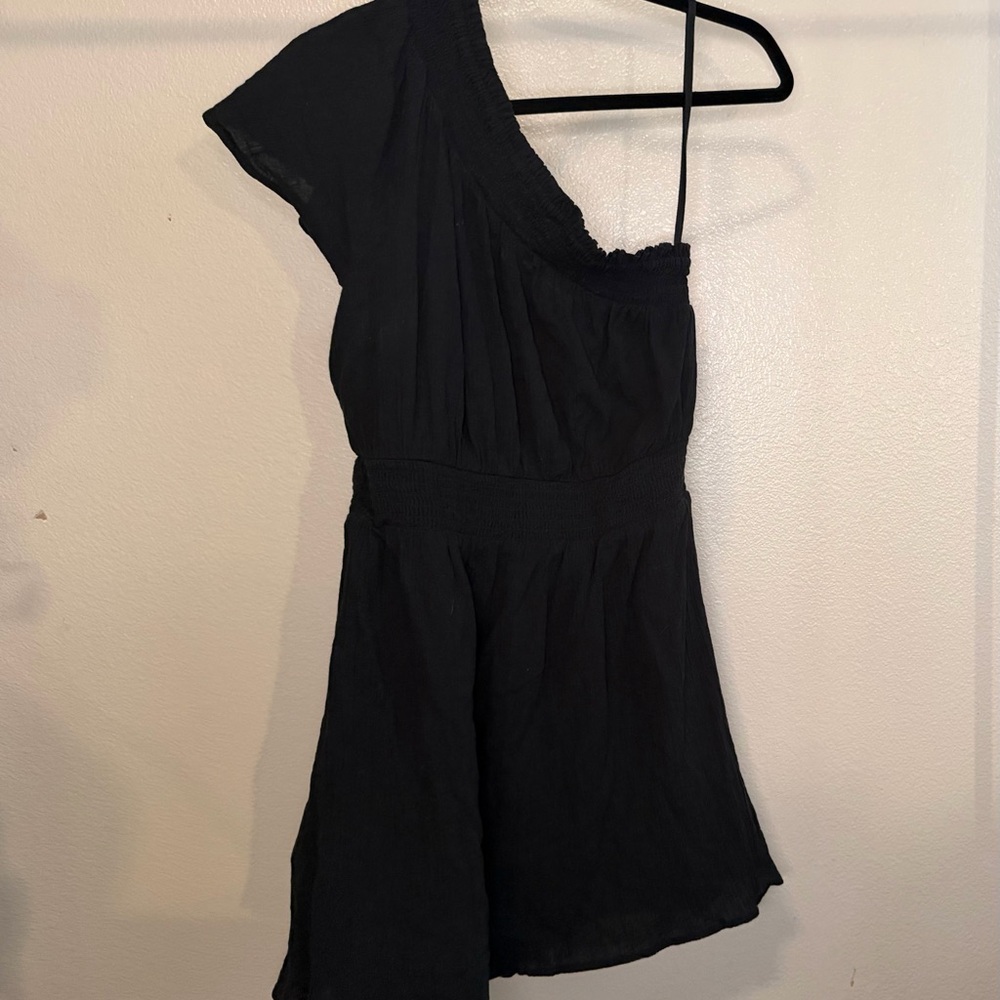 Universal Thread Black One-Shoulder Dress